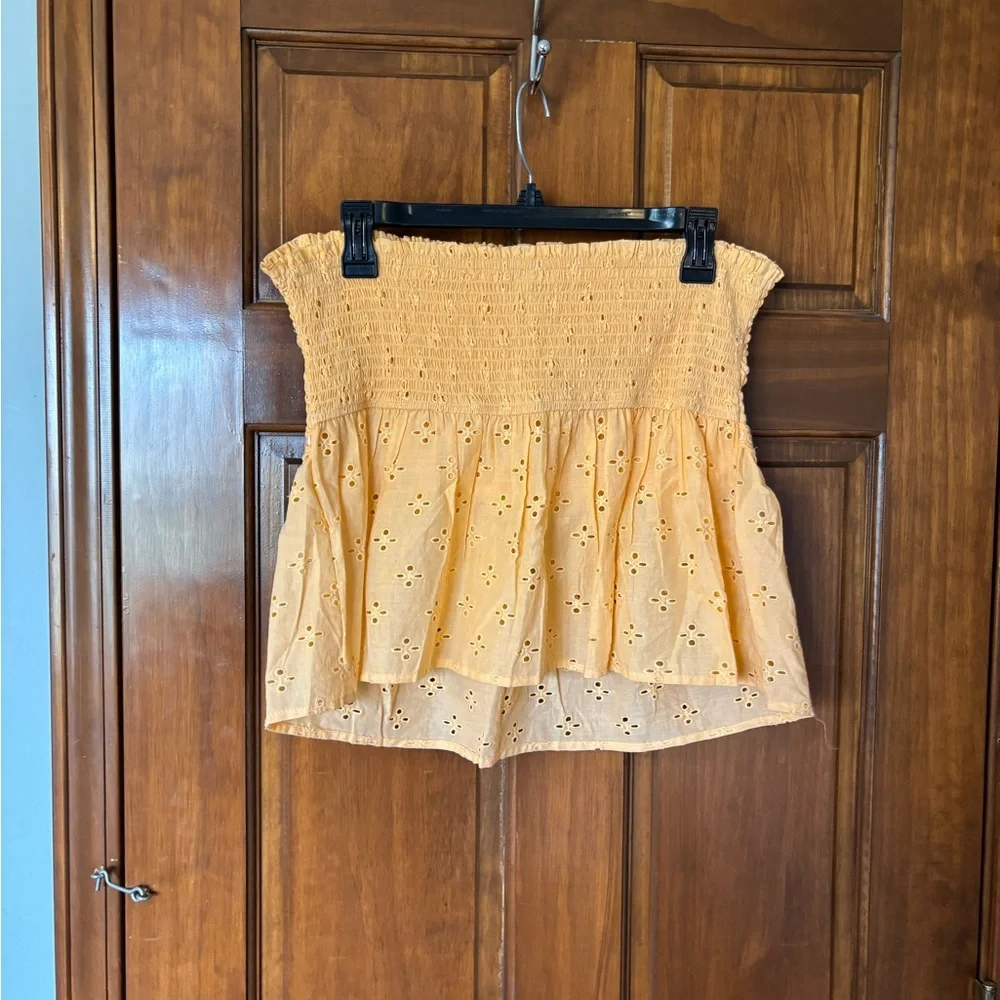 Strapless Eyelet Peplum Top Size Large - Picture 2 of 6
